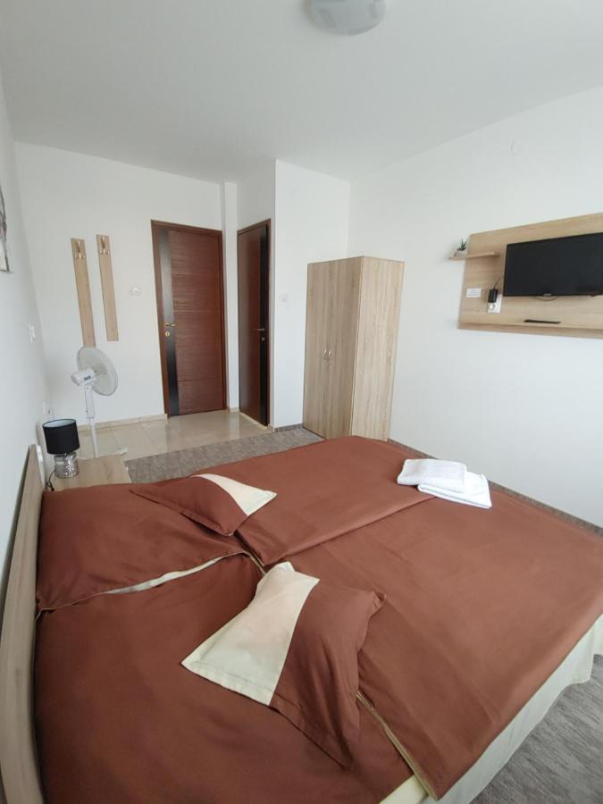Fiesta Apartman 米什科尔茨 外观 照片