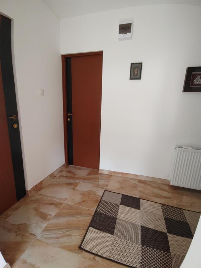 Fiesta Apartman 米什科尔茨 外观 照片